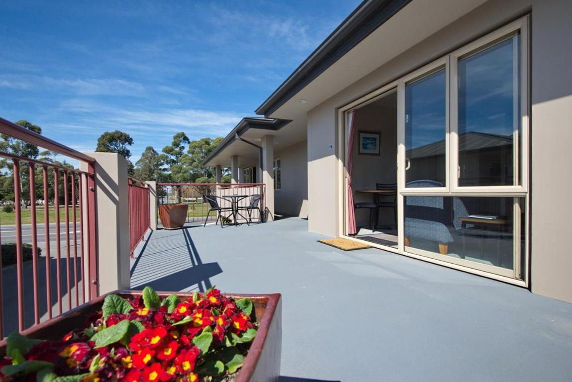 The Suites Ashburton Esterno foto