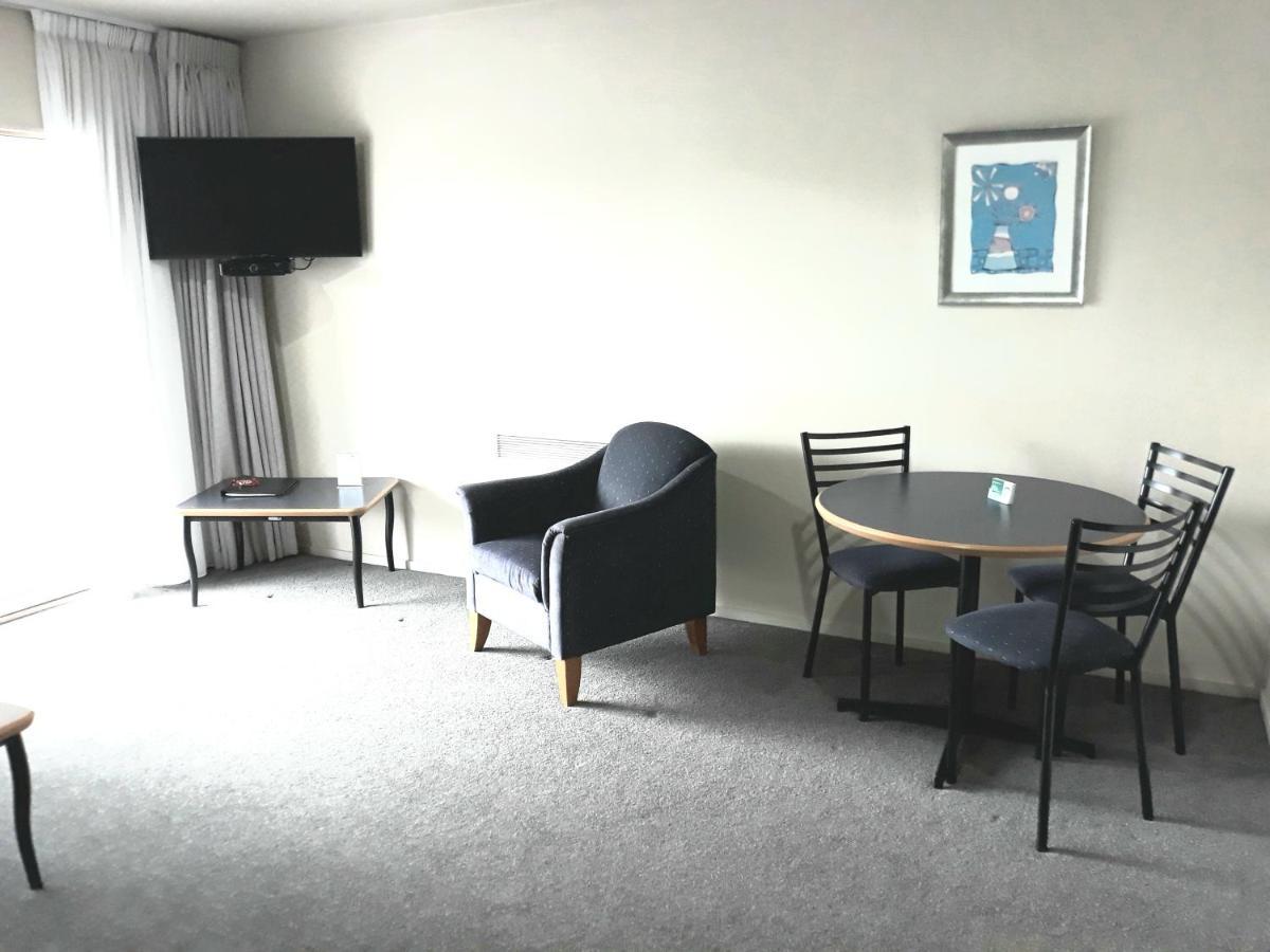 The Suites Ashburton Esterno foto