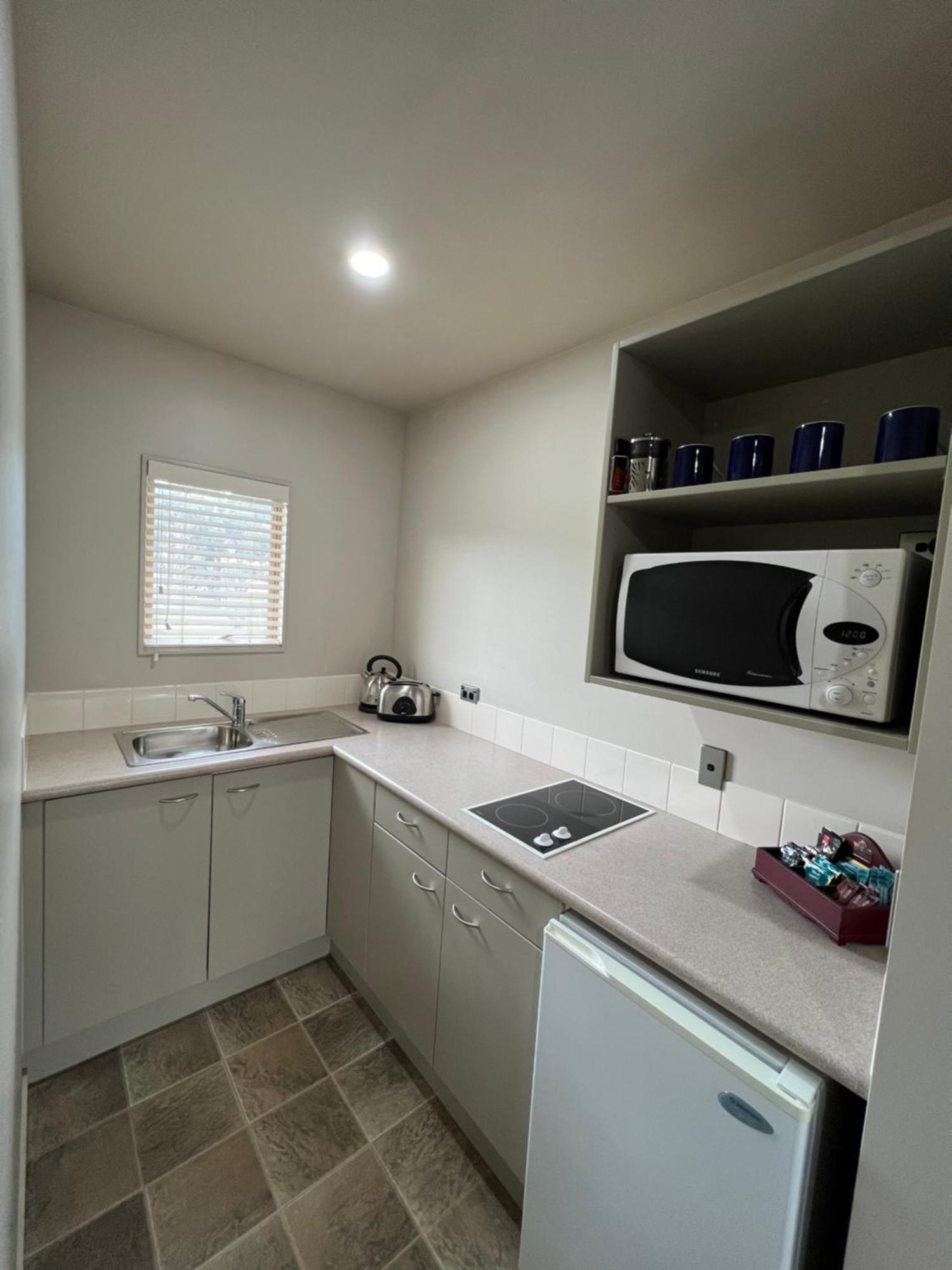 The Suites Ashburton Esterno foto